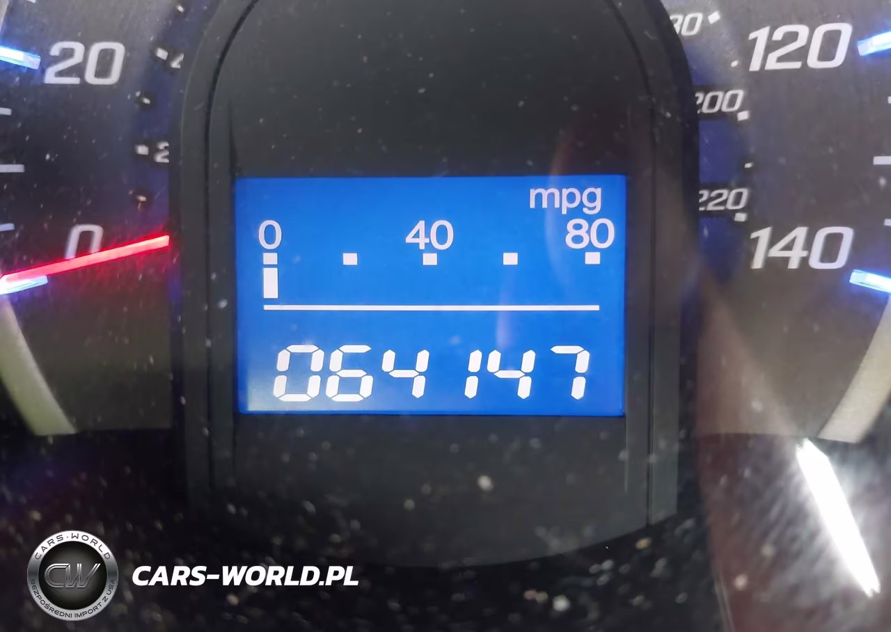 2013 Honda Fit Sport VIN:JHMGE8H52DC035155 - 15