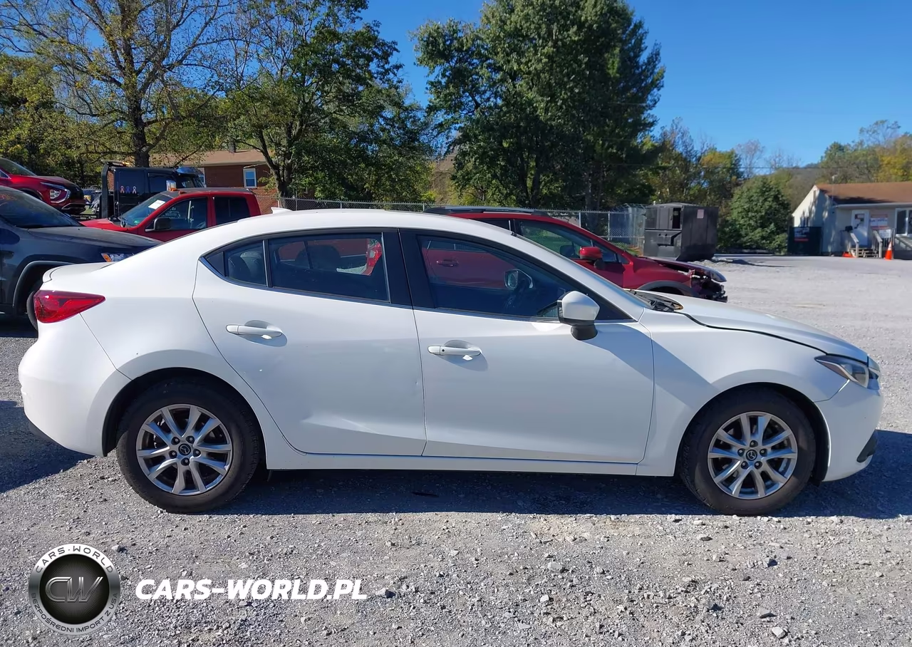 2016 Mazda Mazda3 I Touring VIN:JM1BM1W72G1337149 - 13