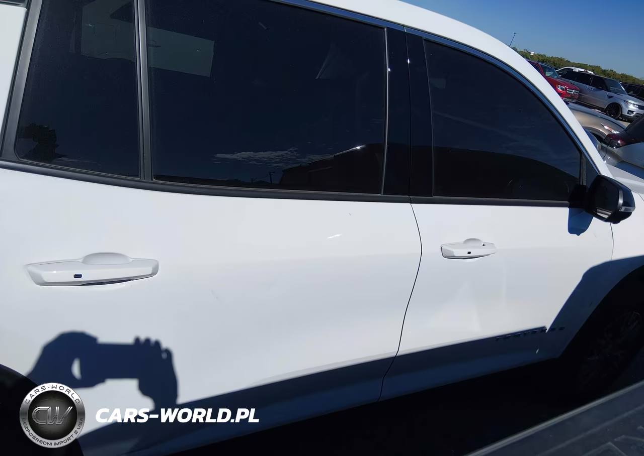2024 Chevrolet Traverse Fwd Ls VIN:1GNEREKS7RJ210861 - 13