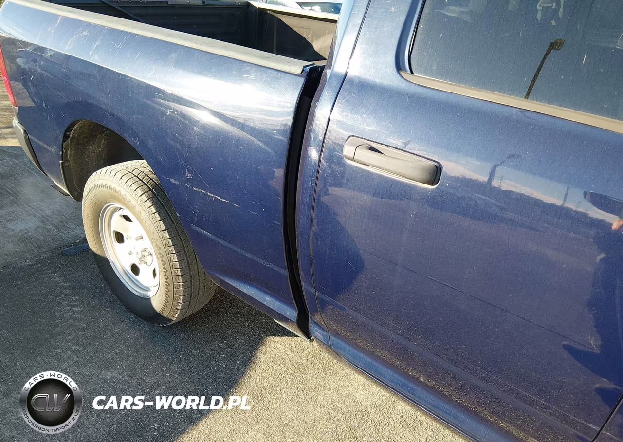 2018 Ram 1500 Tradesman 4X2 6'4 Box VIN:1C6RR6FGXJS303613 - 14