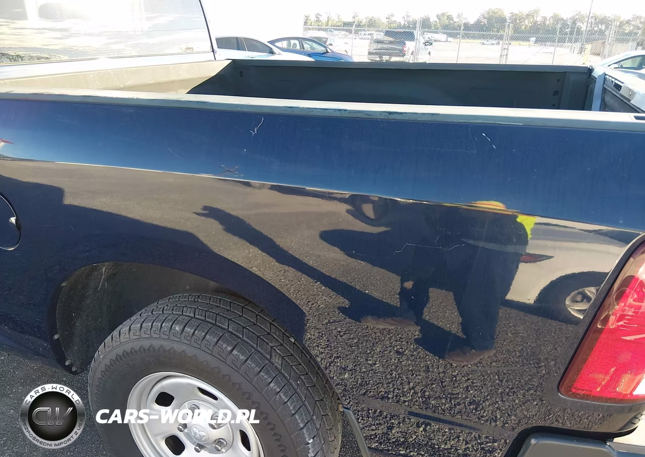 2018 Ram 1500 Tradesman 4X2 6'4 Box VIN:1C6RR6FGXJS303613 - 16