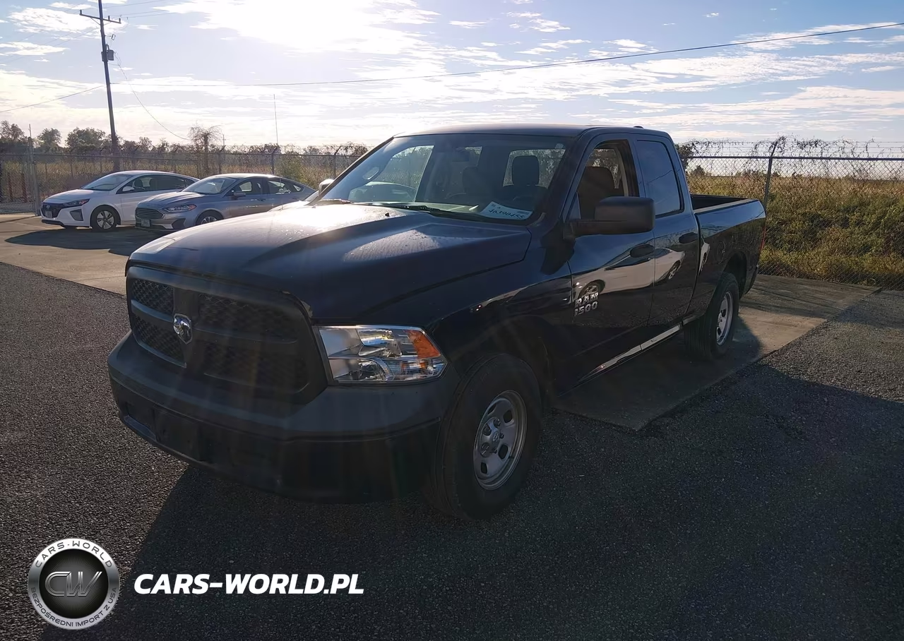 2018 Ram 1500 Tradesman 4X2 6'4 Box VIN:1C6RR6FGXJS303613 - 2