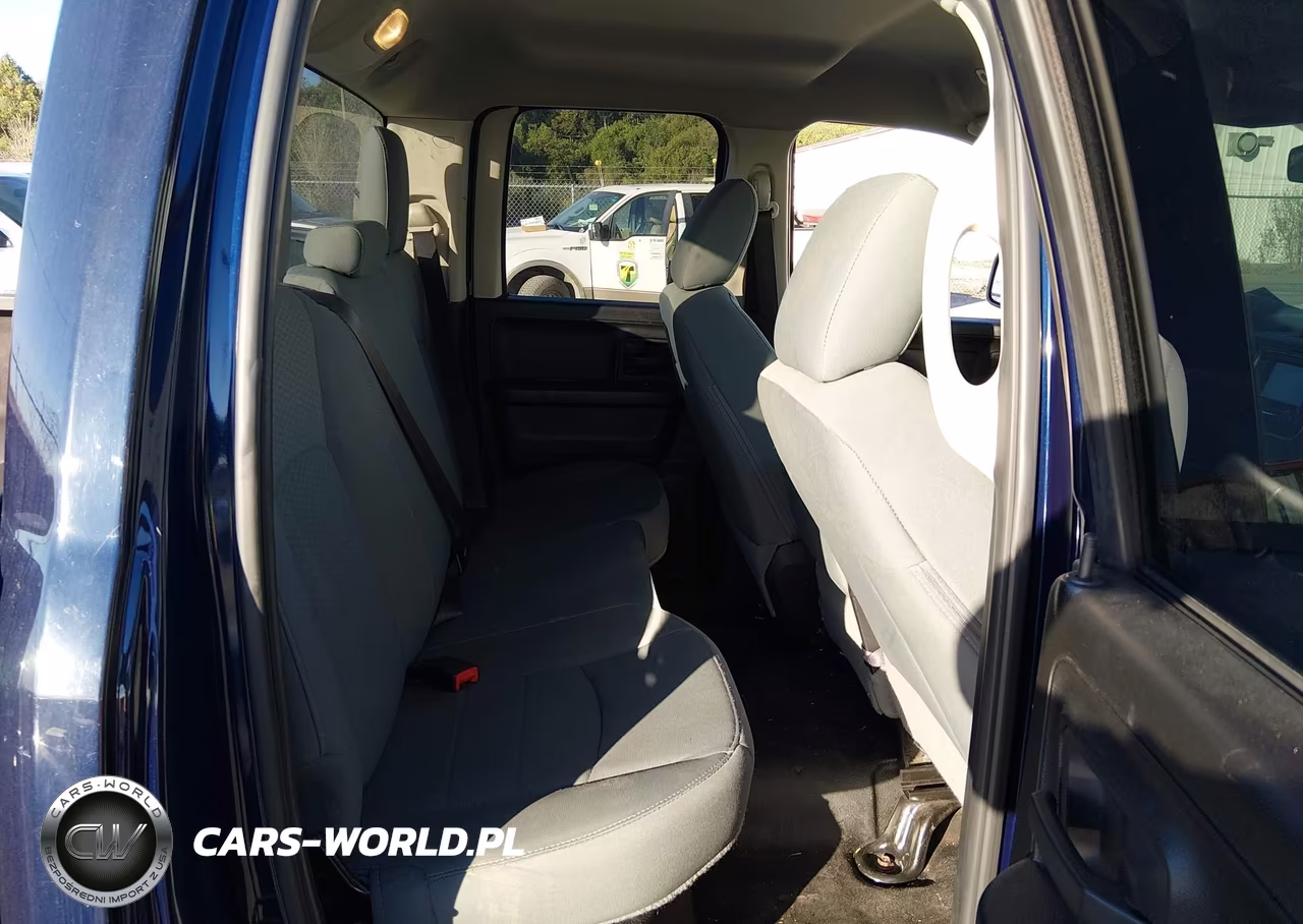 2018 Ram 1500 Tradesman 4X2 6'4 Box VIN:1C6RR6FGXJS303613 - 8