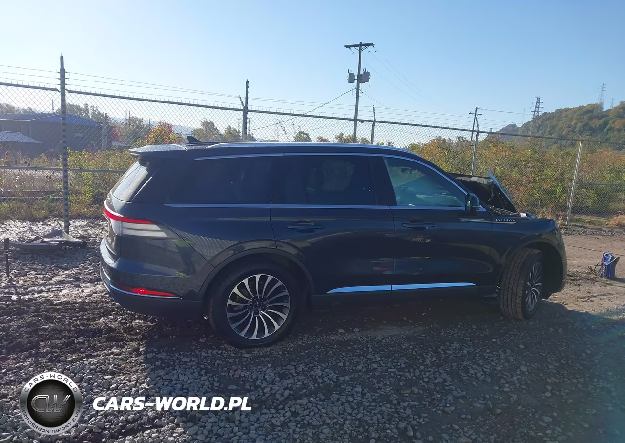 2023 Lincoln Aviator Reserve VIN:5LM5J7XCXPGL31657 - 14