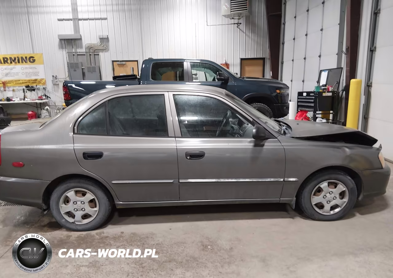2002 Hyundai Accent Gl VIN:KMHCG45C42U366960 - 13