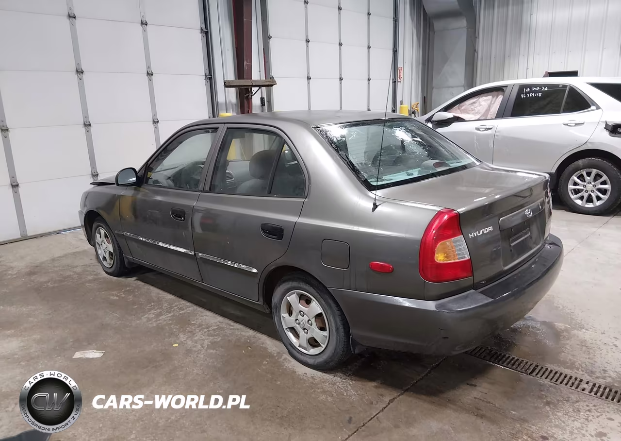 2002 Hyundai Accent Gl VIN:KMHCG45C42U366960 - 3