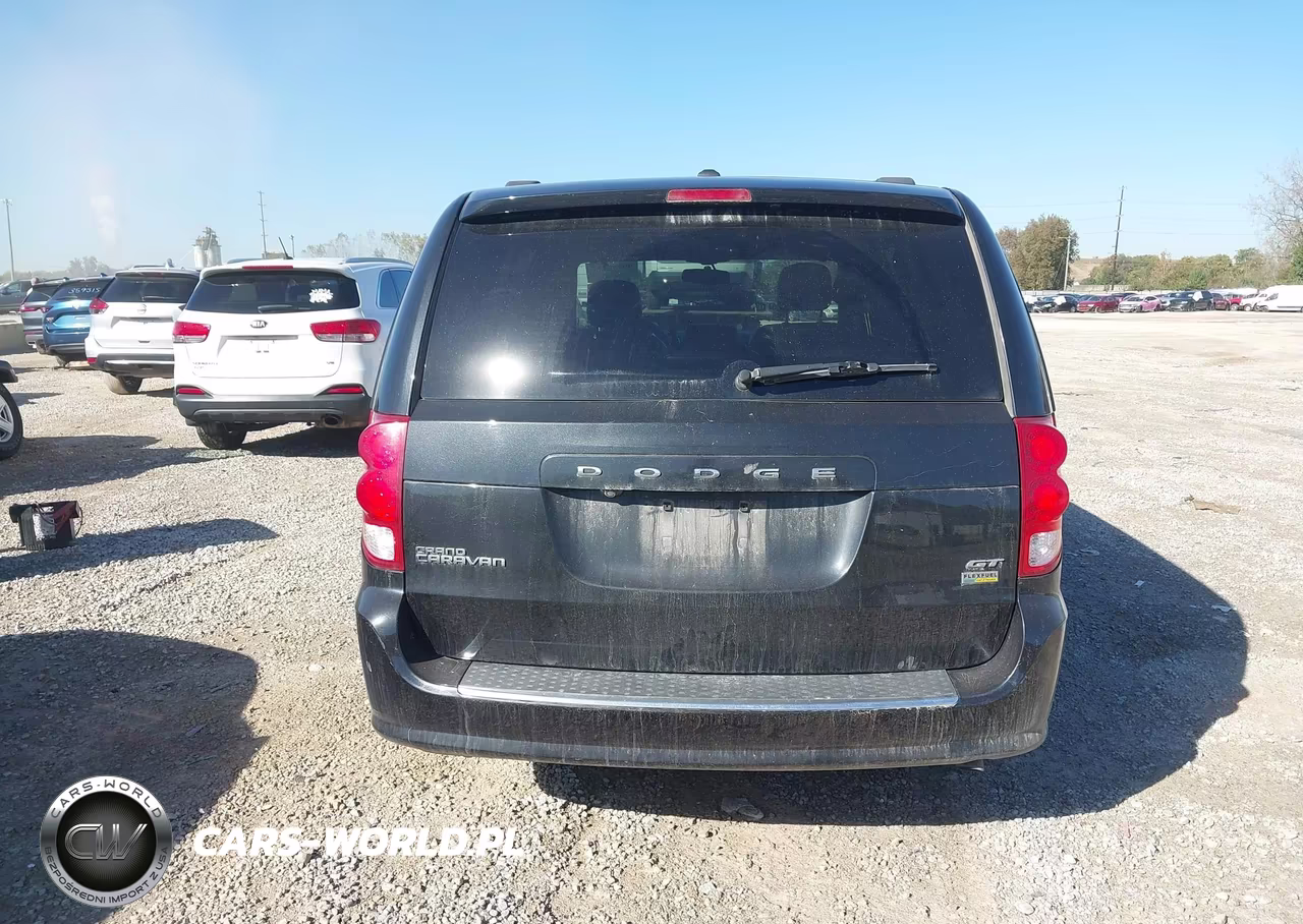 2018 Dodge Grand Caravan Gt VIN:2C4RDGEGXJR239198 - 16
