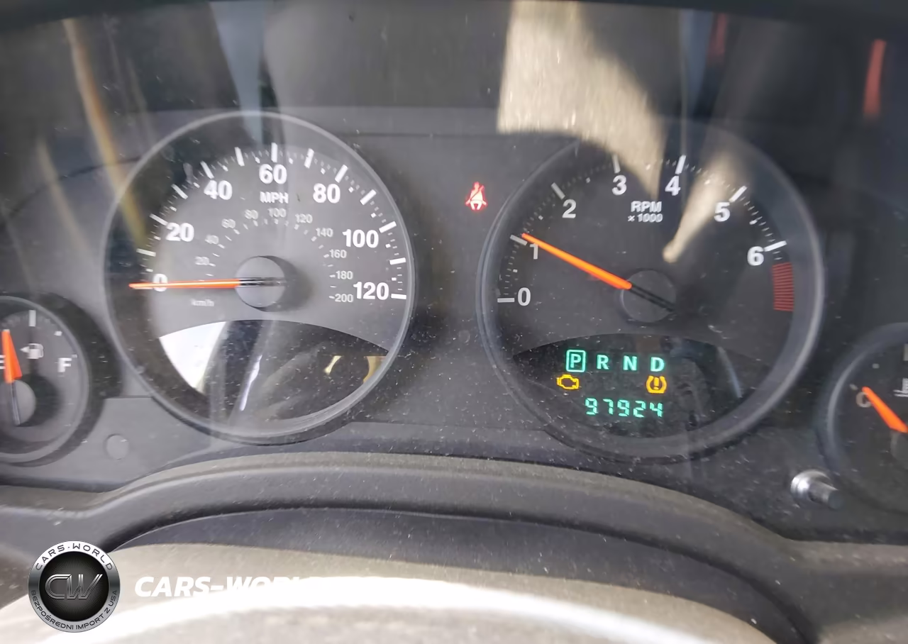 2013 Jeep Compass Latitude VIN:1C4NJCEB0DD167679 - 7