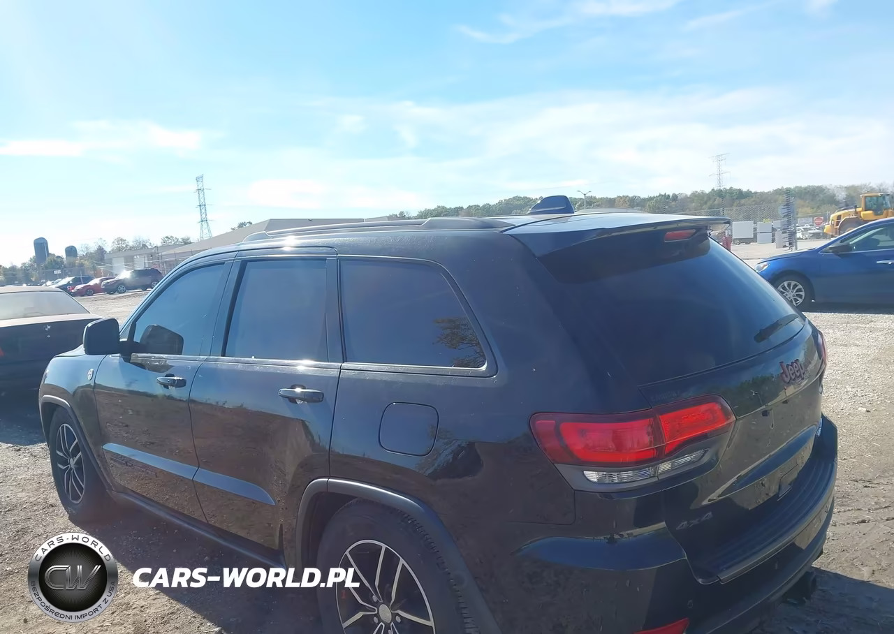 2017 Jeep Grand Cherokee Trailhawk 4X4 VIN:1C4RJFLG8HC741488 - 3