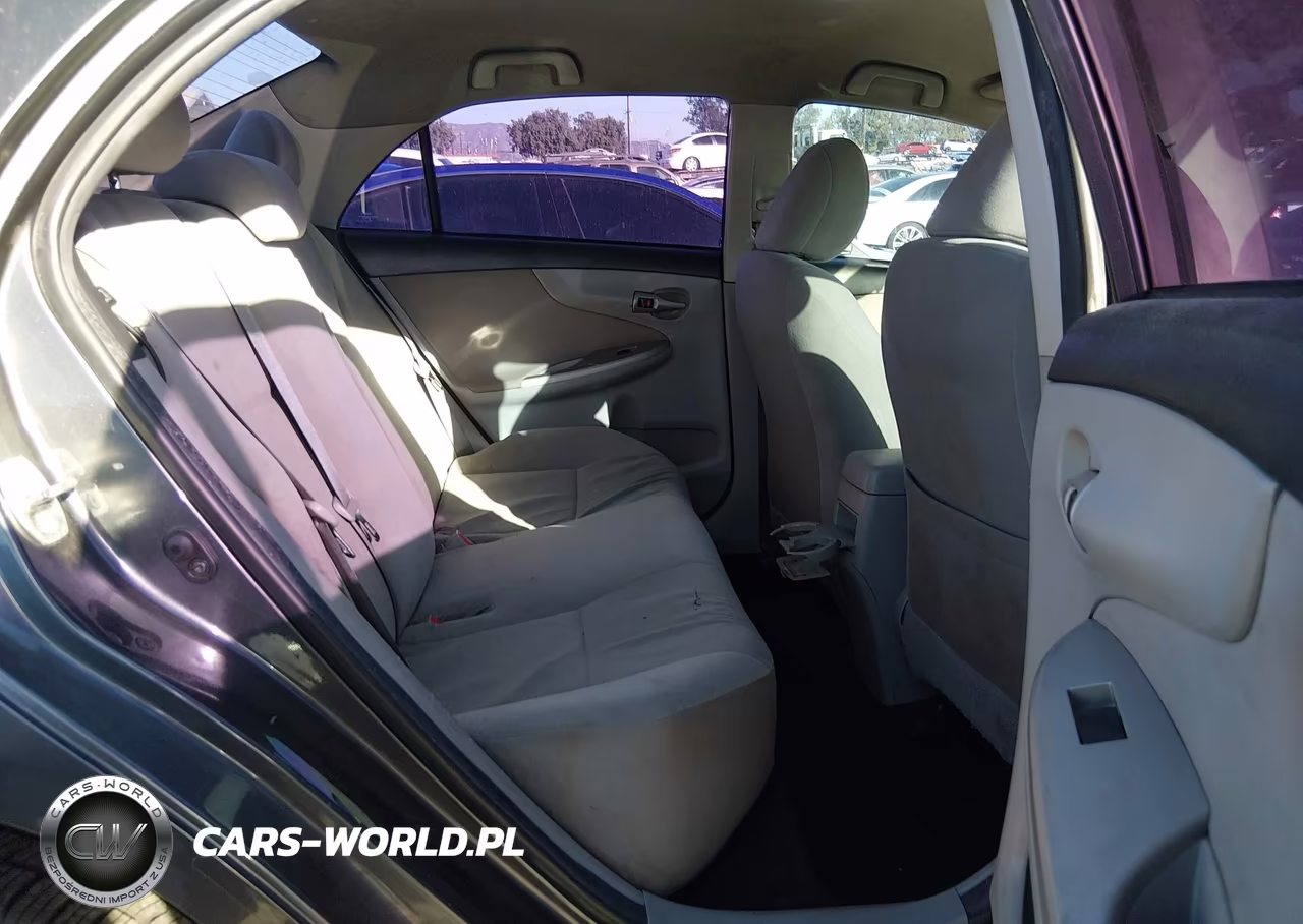 2013 Toyota Corolla Le VIN:5YFBU4EE2DP118667 - 8
