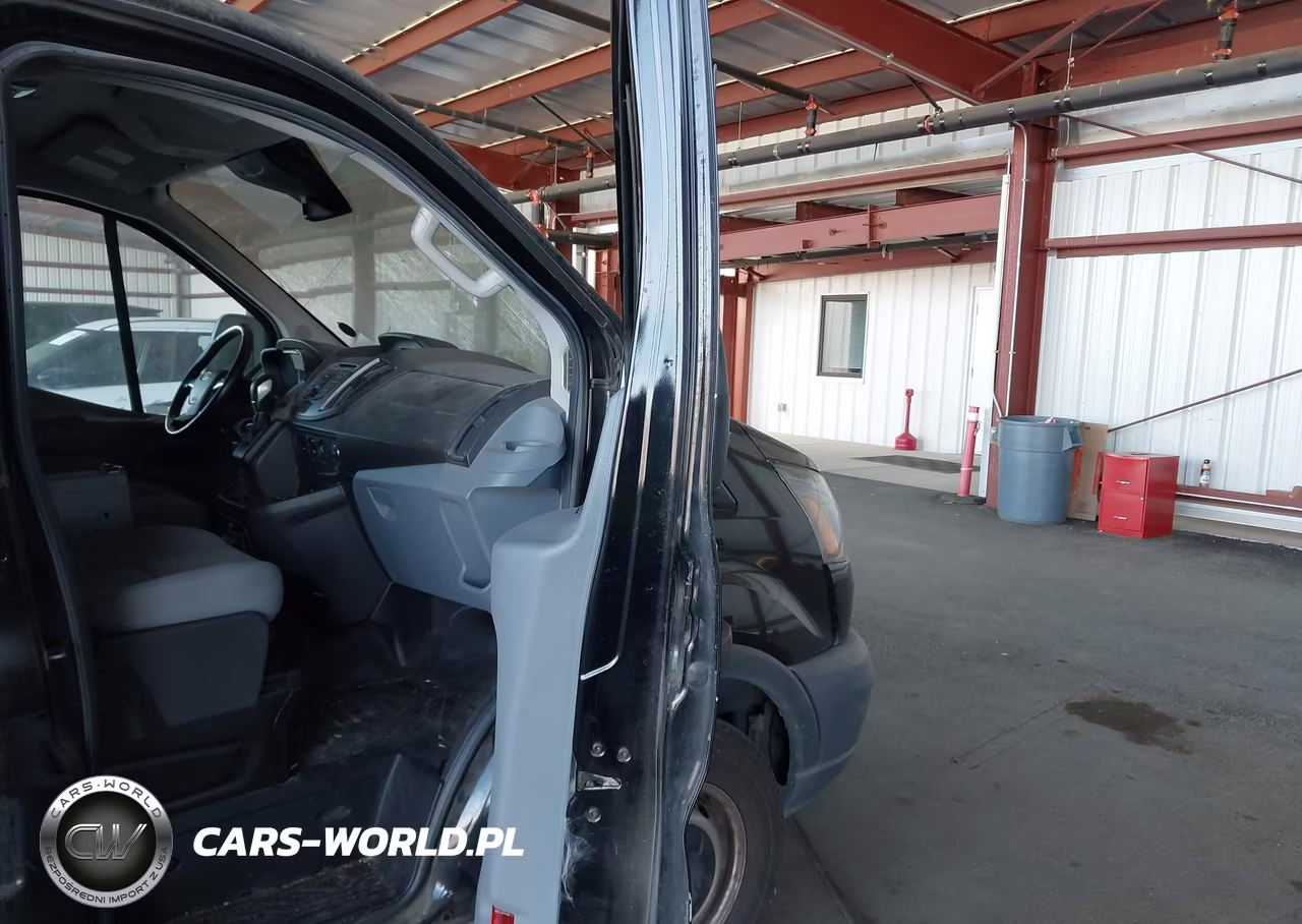 2016 Ford Transit-150 VIN:1FTYE1YM2GKB54323 - 5
