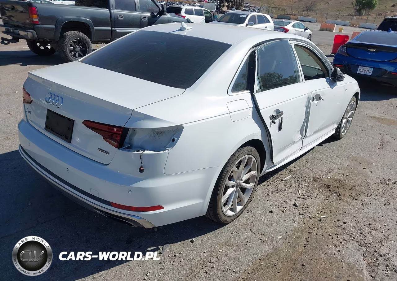 2019 Audi A4 45 Premium VIN:WAUENAF45KN013272 - 4