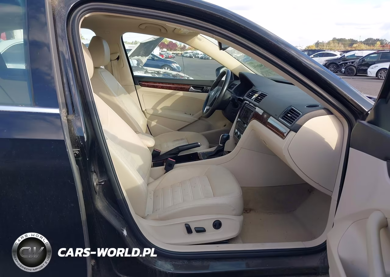 2012 Volkswagen Passat 2.0L Tdi Sel Premium VIN:1VWCN7A34CC064915 - 5