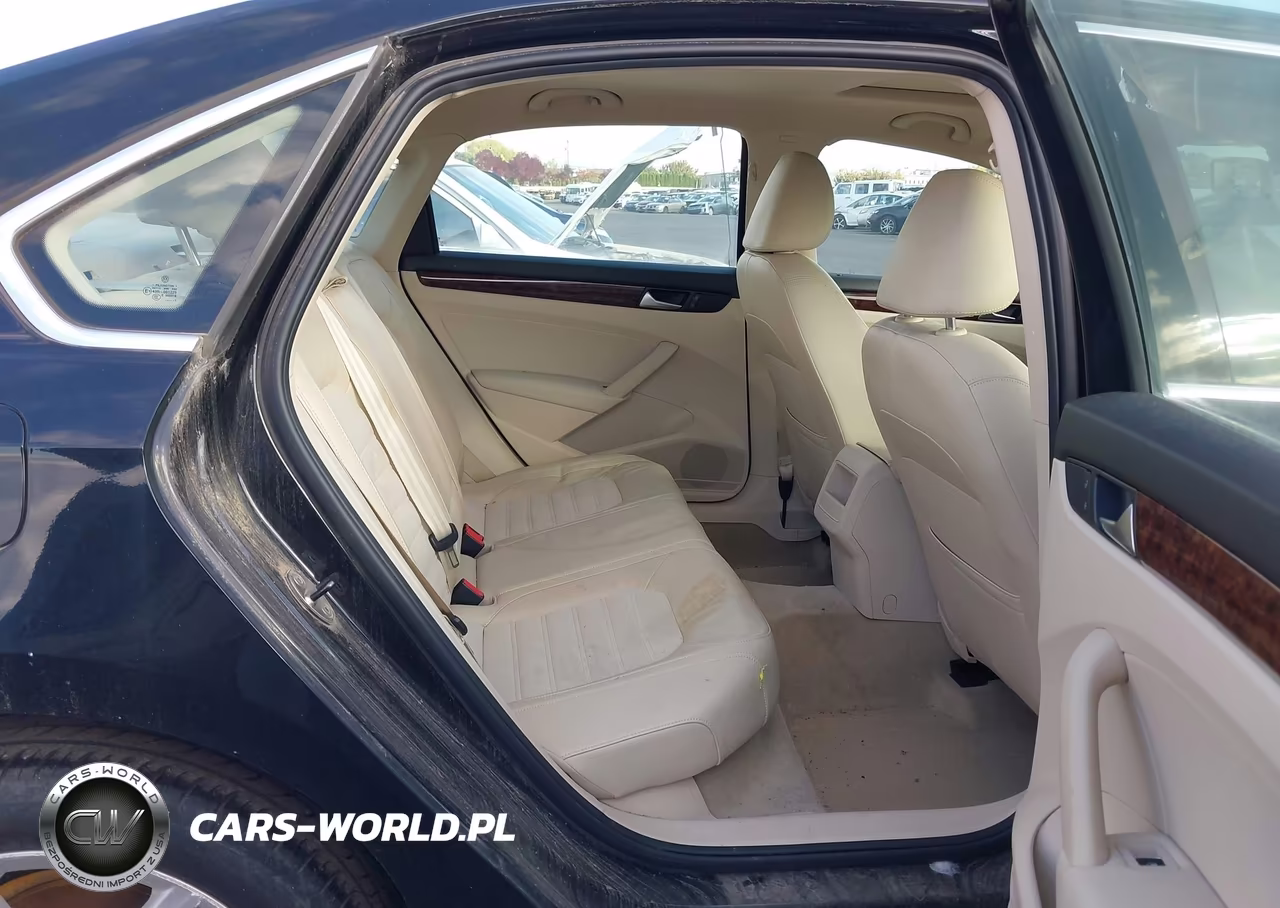 2012 Volkswagen Passat 2.0L Tdi Sel Premium VIN:1VWCN7A34CC064915 - 8