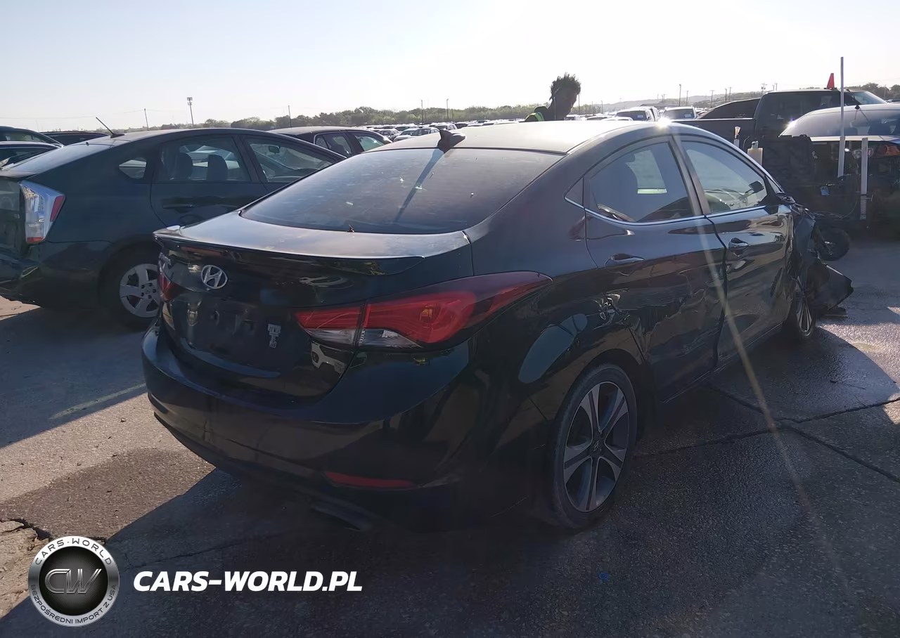 2015 Hyundai Elantra Sport VIN:KMHDH4AH4FU321414 - 4