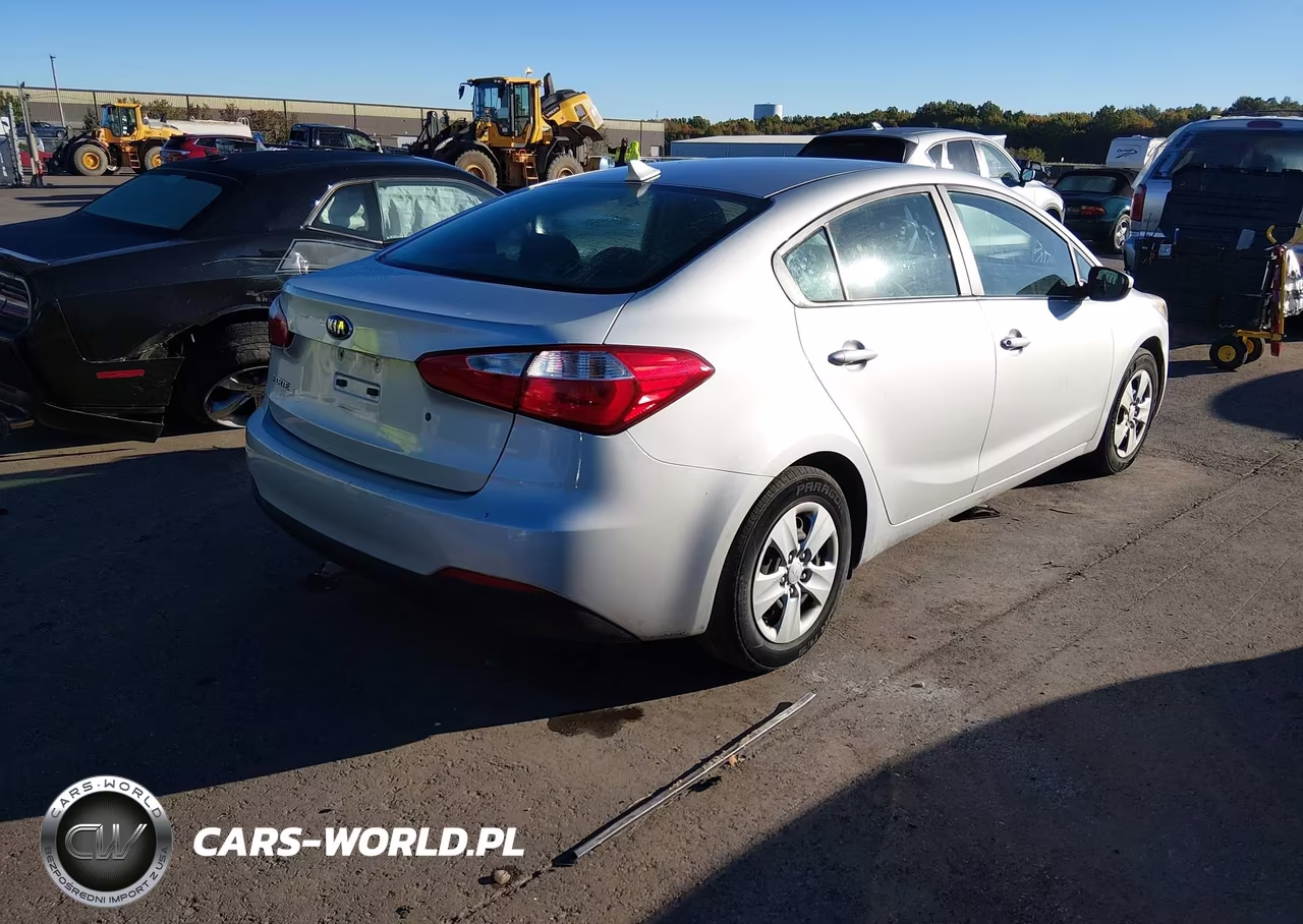 2015 Kia Forte Lx VIN:KNAFK4A63F5346650 - 4