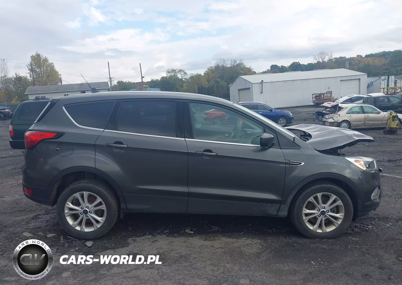 2019 Ford Escape Se VIN:1FMCU9GD7KUC09144 - 13
