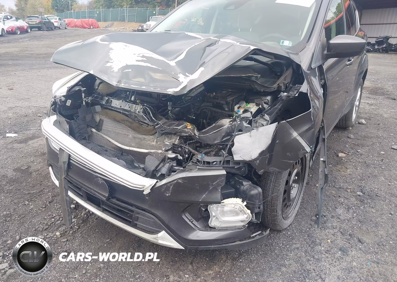 2019 Ford Escape Se VIN:1FMCU9GD7KUC09144 - 17
