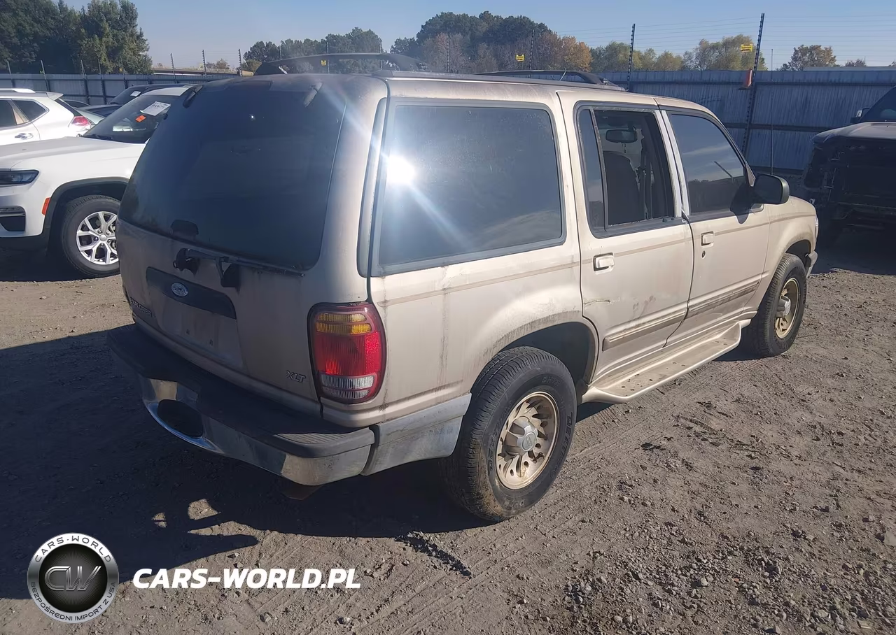 1998 Ford Explorer Eddie Bauer-Limited-Xl-Xlt VIN:1FMZU32E3WZA23438 - 4