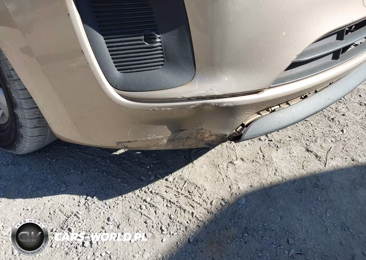 2015 Kia Sedona Lx VIN:KNDMB5C14F6043937 - 6