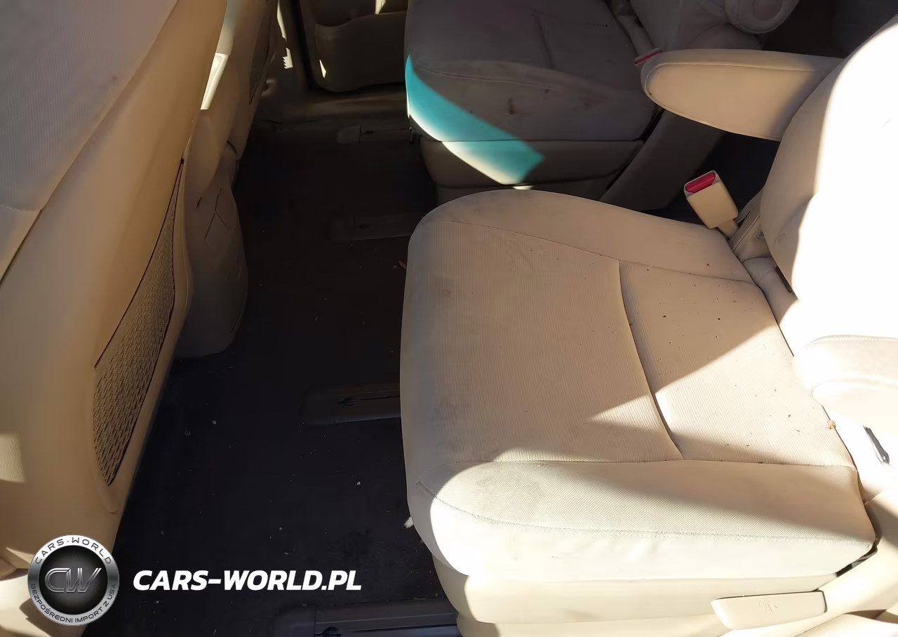 2015 Kia Sedona Lx VIN:KNDMB5C14F6043937 - 8