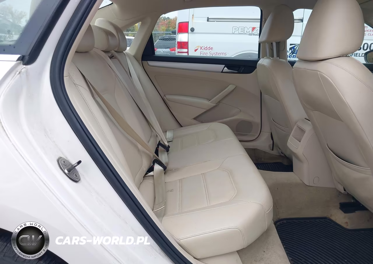 2012 Volkswagen Passat 2.5L Se VIN:1VWBP7A34CC051488 - 8