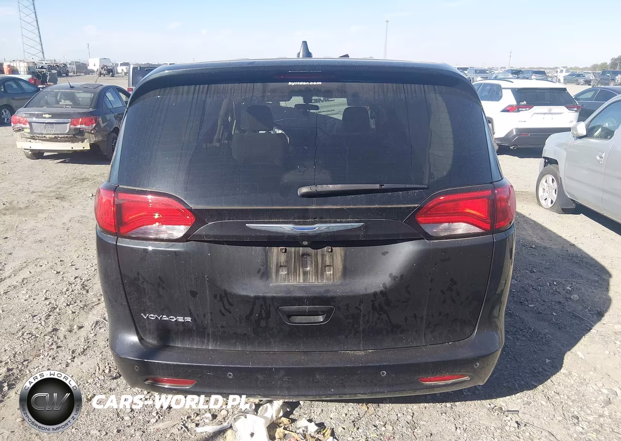2020 Chrysler Voyager L VIN:2C4RC1AG0LR105101 - 16