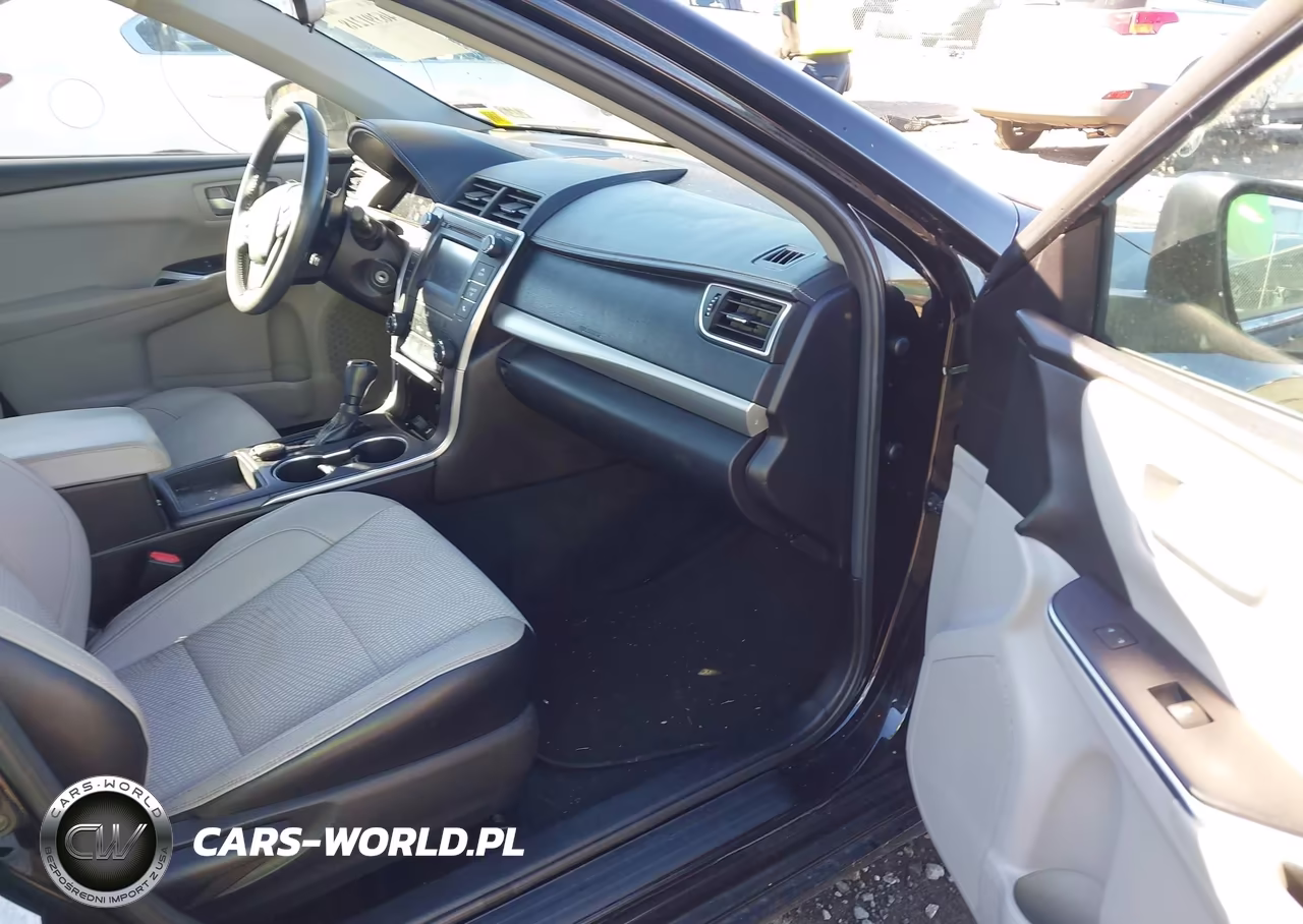 2017 Toyota Camry Se VIN:4T1BF1FK6HU271750 - 5