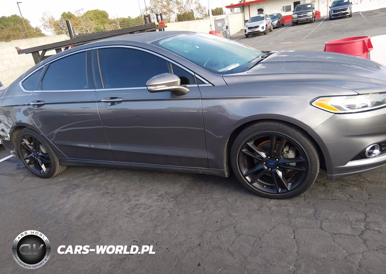 2013 Ford Fusion Titanium VIN:3FA6P0K96DR273649 - 13
