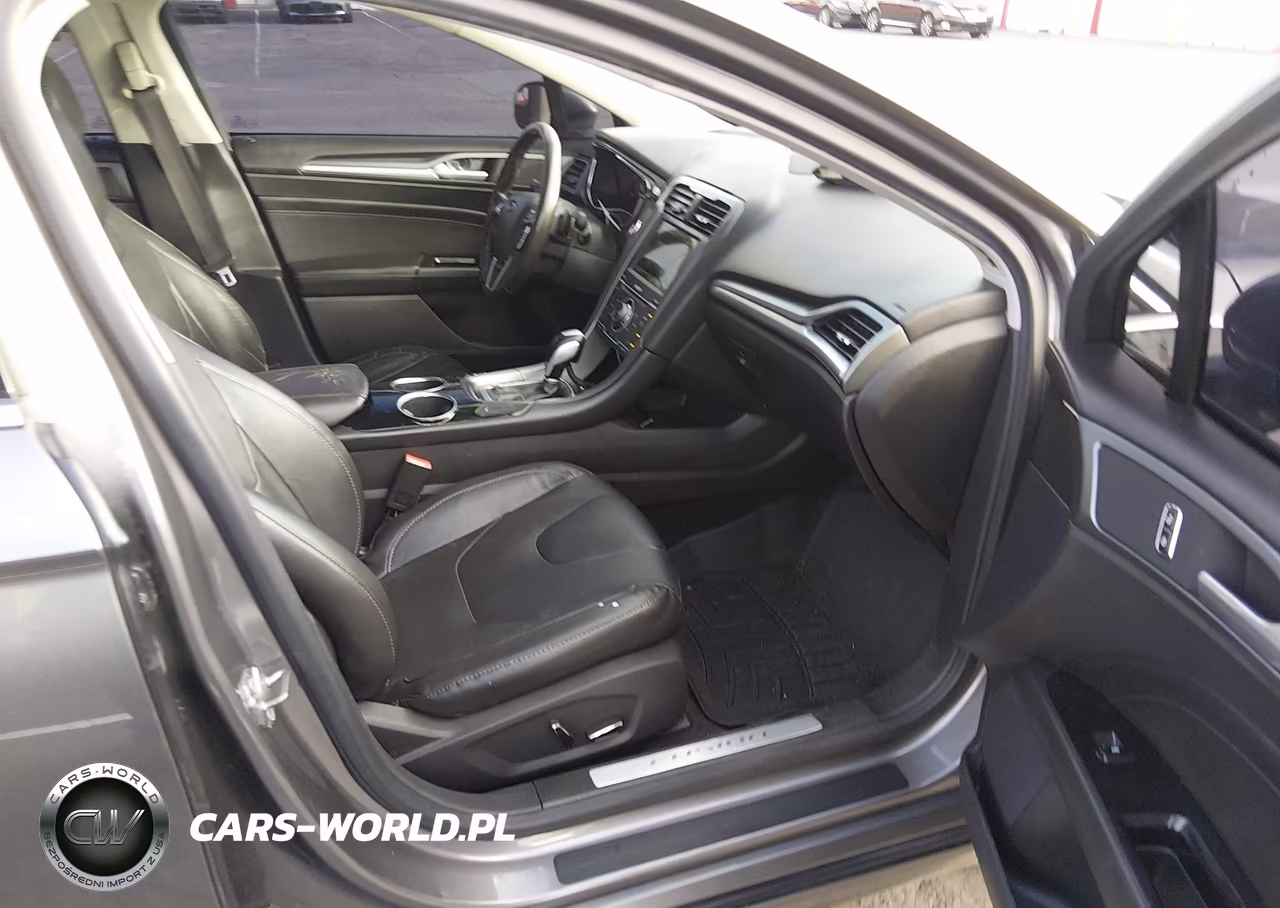 2013 Ford Fusion Titanium VIN:3FA6P0K96DR273649 - 5