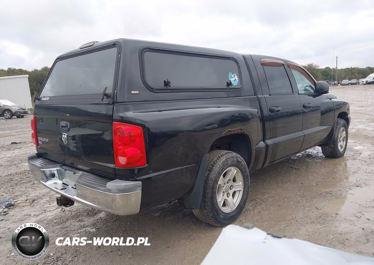 2005 Dodge Dakota Slt VIN:1D7HE48K15S131165 - 4