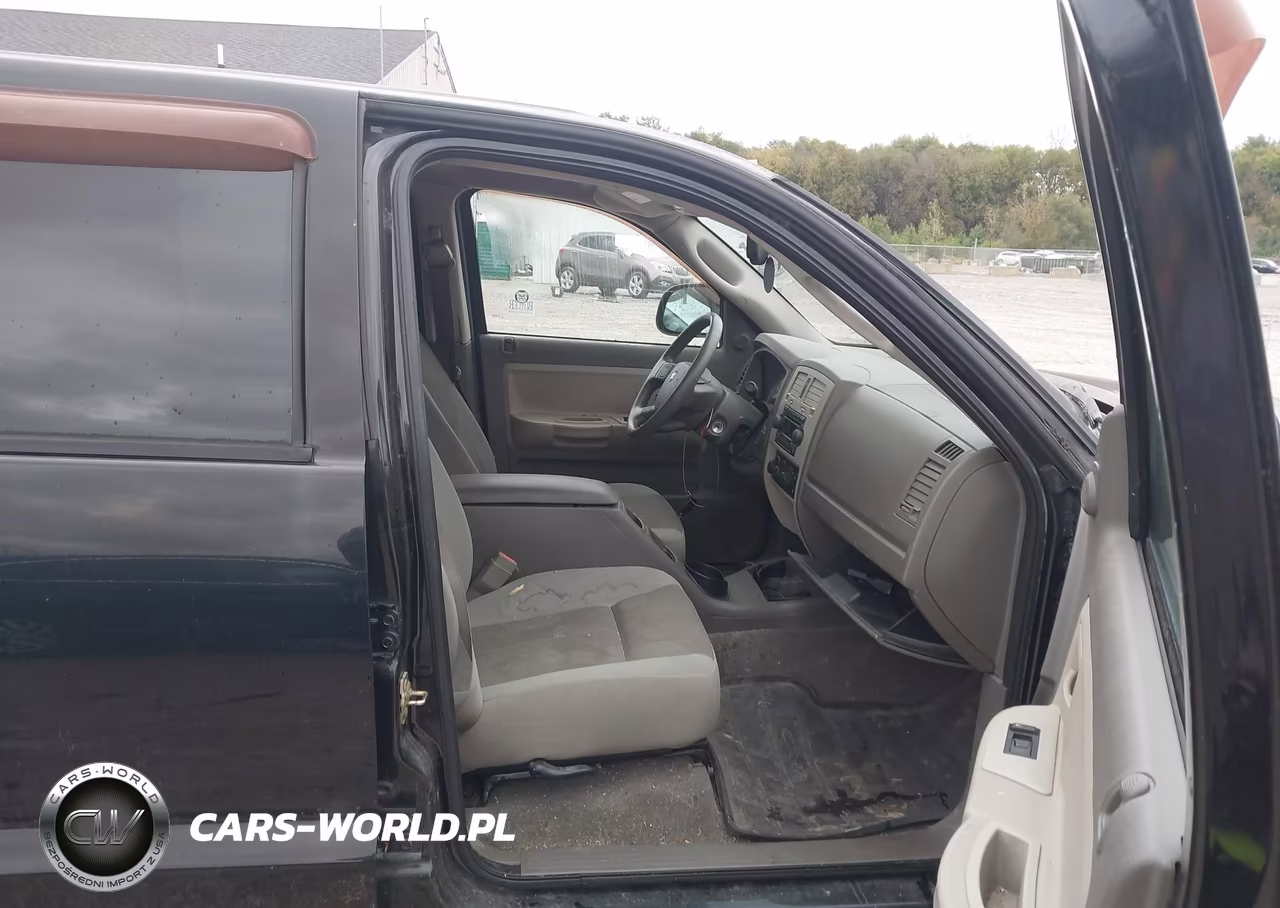 2005 Dodge Dakota Slt VIN:1D7HE48K15S131165 - 5