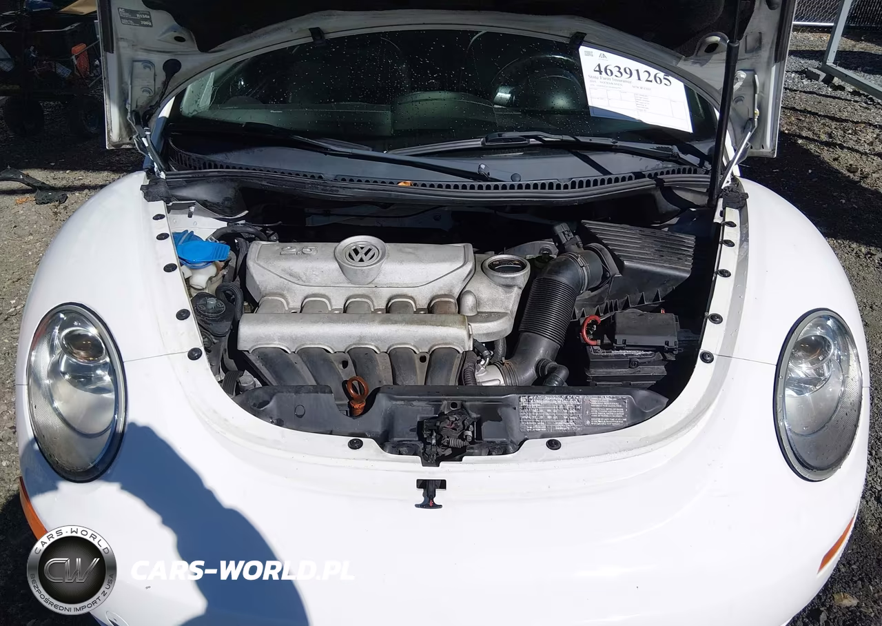 2010 Volkswagen New Beetle 2.5L VIN:3VWPG3AG4AM014776 - 10