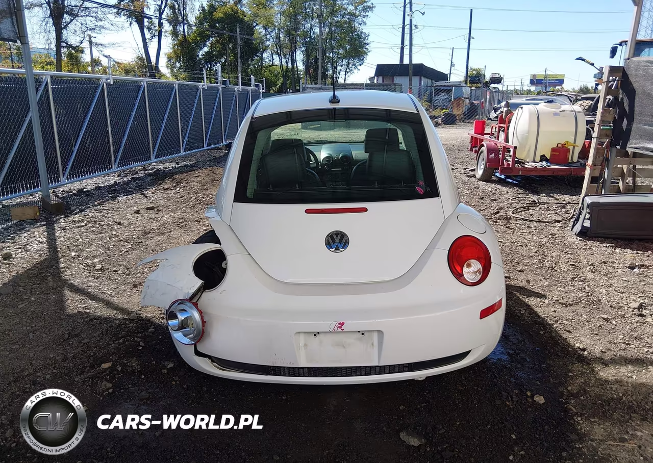 2010 Volkswagen New Beetle 2.5L VIN:3VWPG3AG4AM014776 - 16