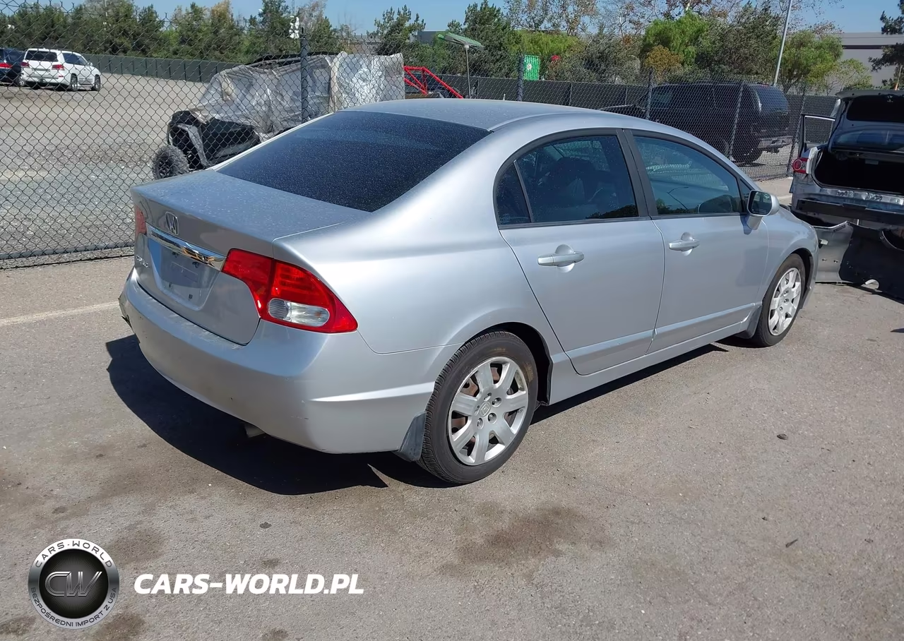 2010 Honda Civic Lx VIN:19XFA1F52AE045126 - 4