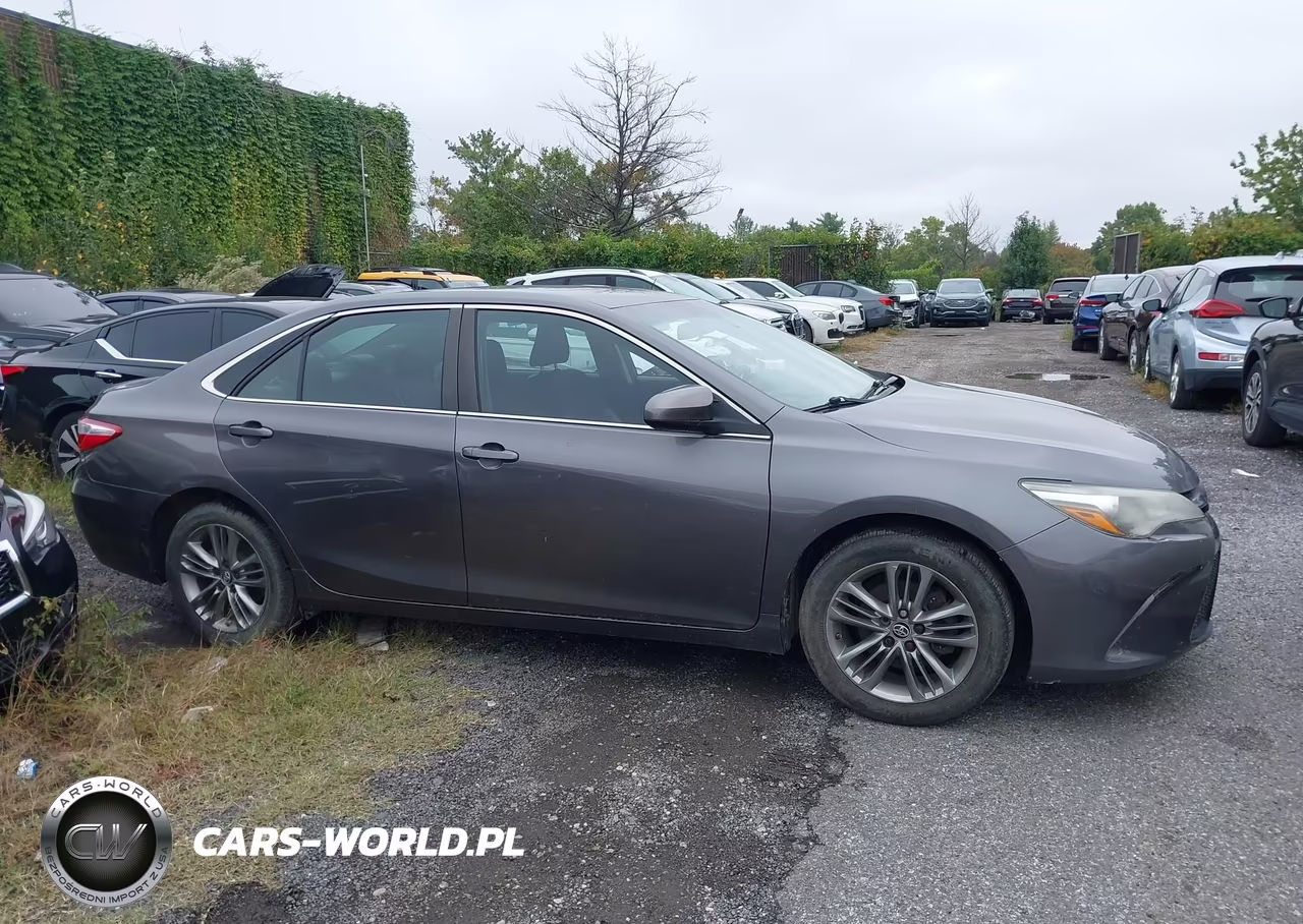 2015 Toyota Camry Se VIN:4T1BF1FK0FU094738 - 14