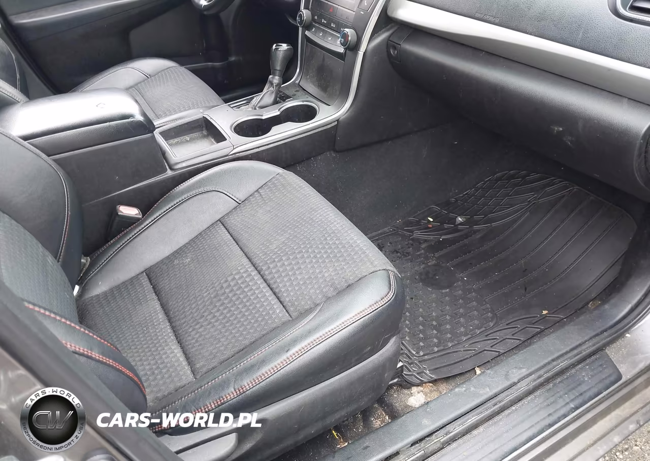 2015 Toyota Camry Se VIN:4T1BF1FK0FU094738 - 5