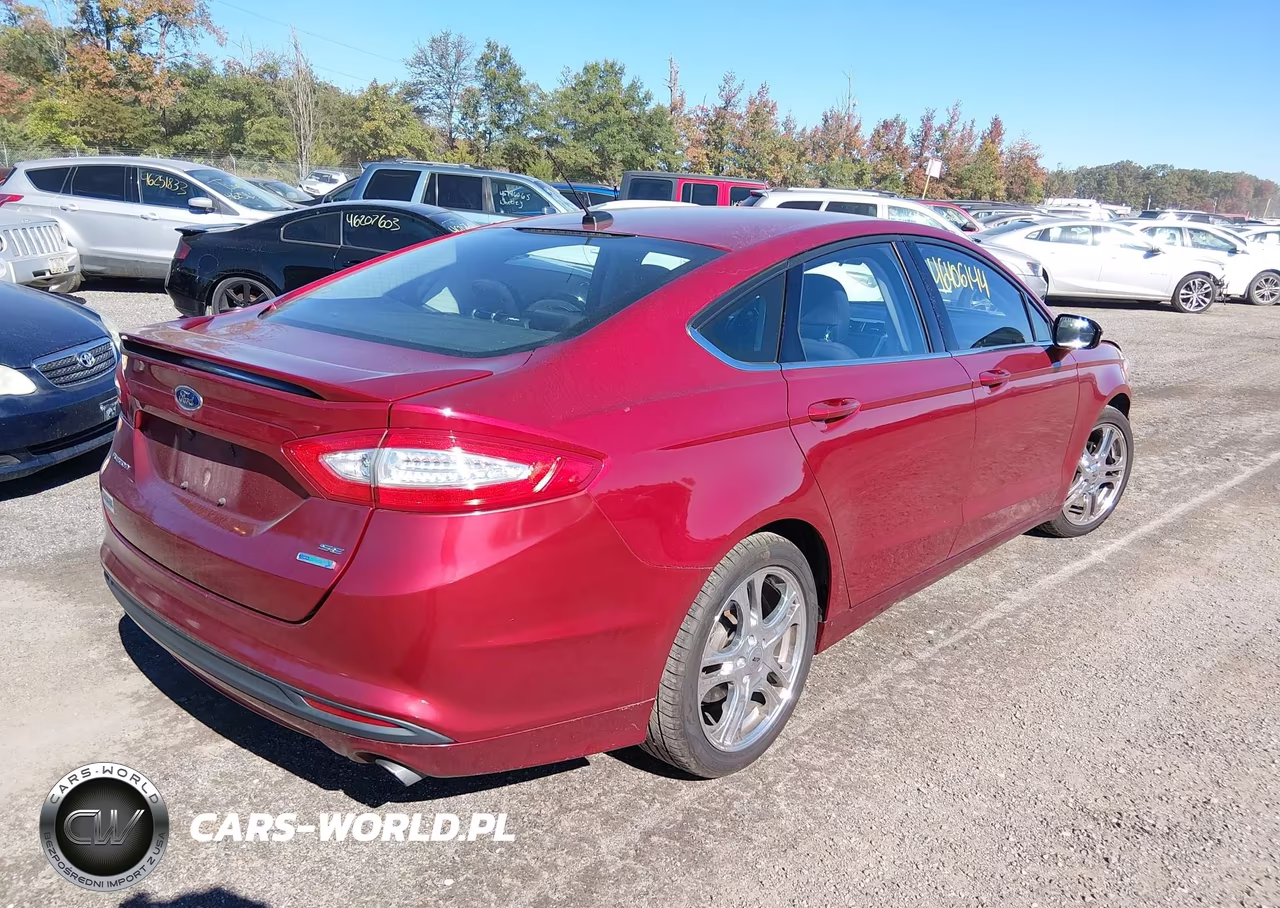 2013 Ford Fusion Se VIN:3FA6P0HR9DR111053 - 4