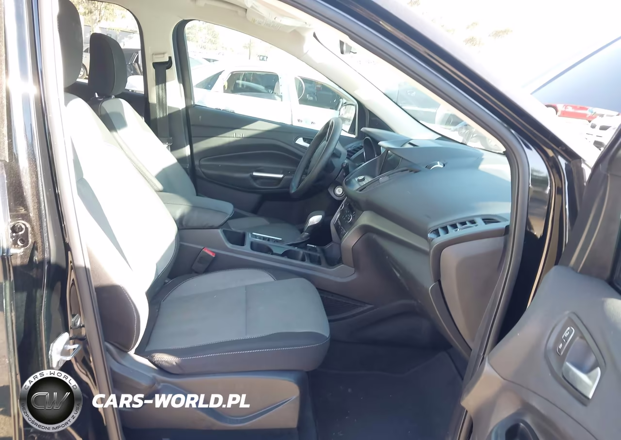 2018 Ford Escape Se VIN:1FMCU0GD3JUC19406 - 5