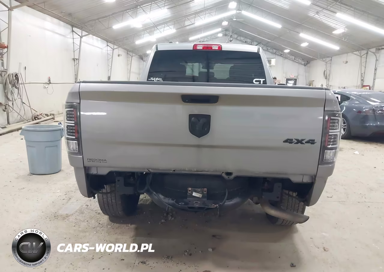 2021 Ram 1500 Classic Warlock 4X4 6'4 Box VIN:1C6RR7GG1MS513946 - 16
