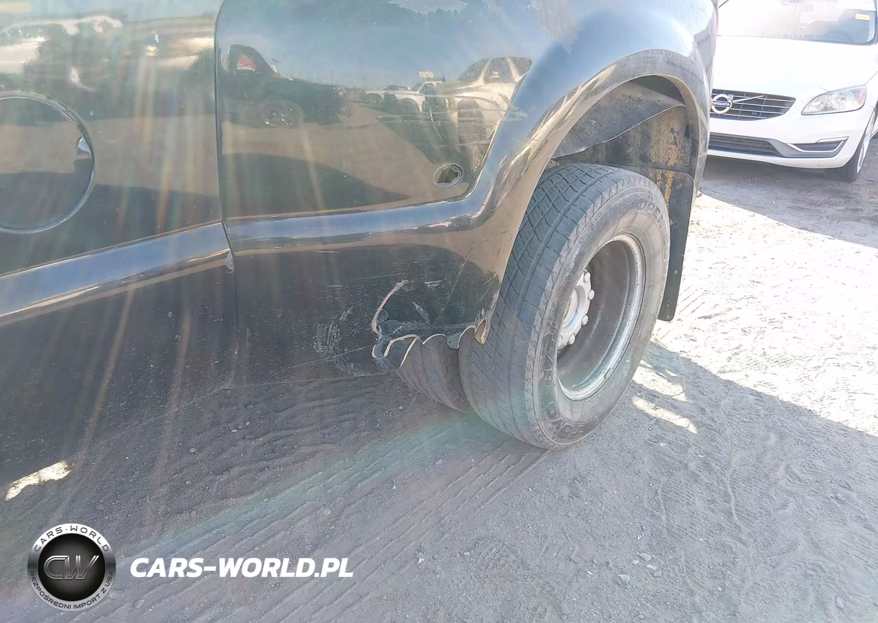 2005 Ford F350 Super Duty VIN:1FTWW32P45EC55622 - 15