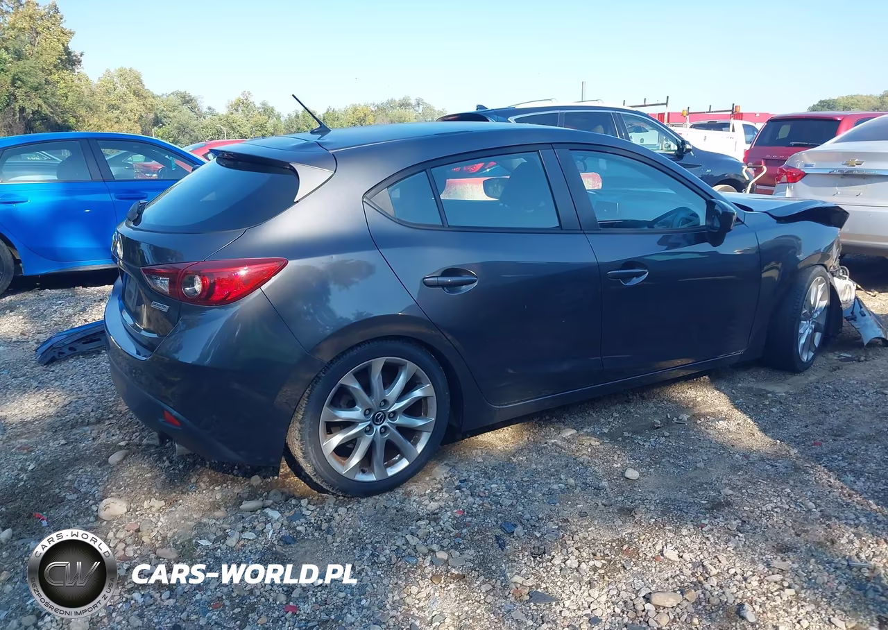 2014 Mazda Mazda3 I Sport VIN:JM1BM1K70E1182961 - 4