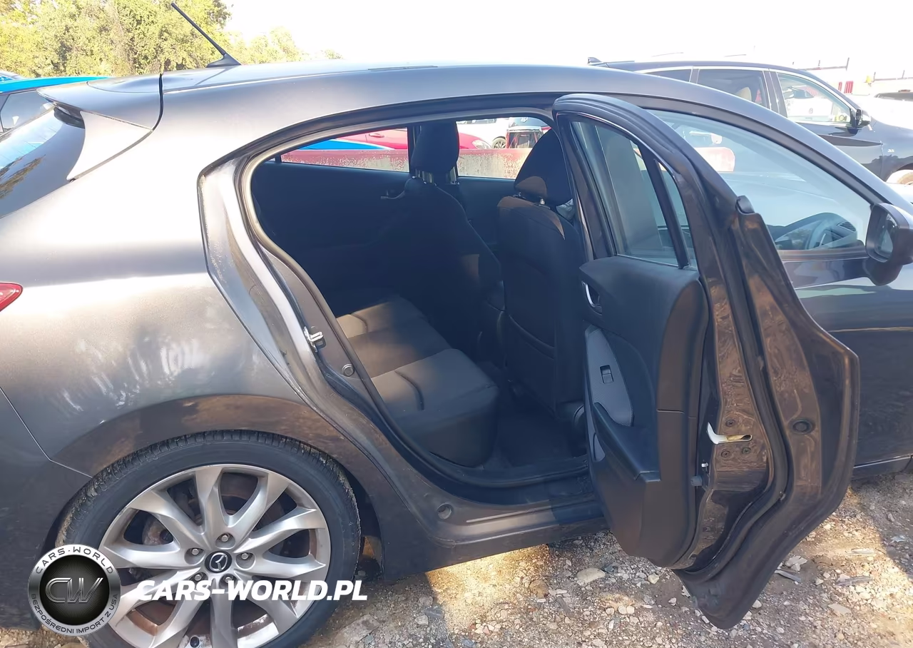 2014 Mazda Mazda3 I Sport VIN:JM1BM1K70E1182961 - 8