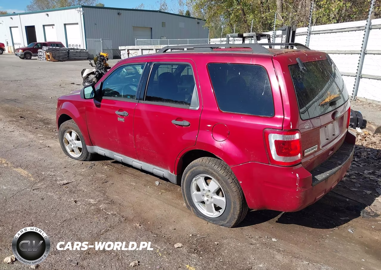2011 Ford Escape Xlt VIN:1FMCU9D70BKC38379 - 3