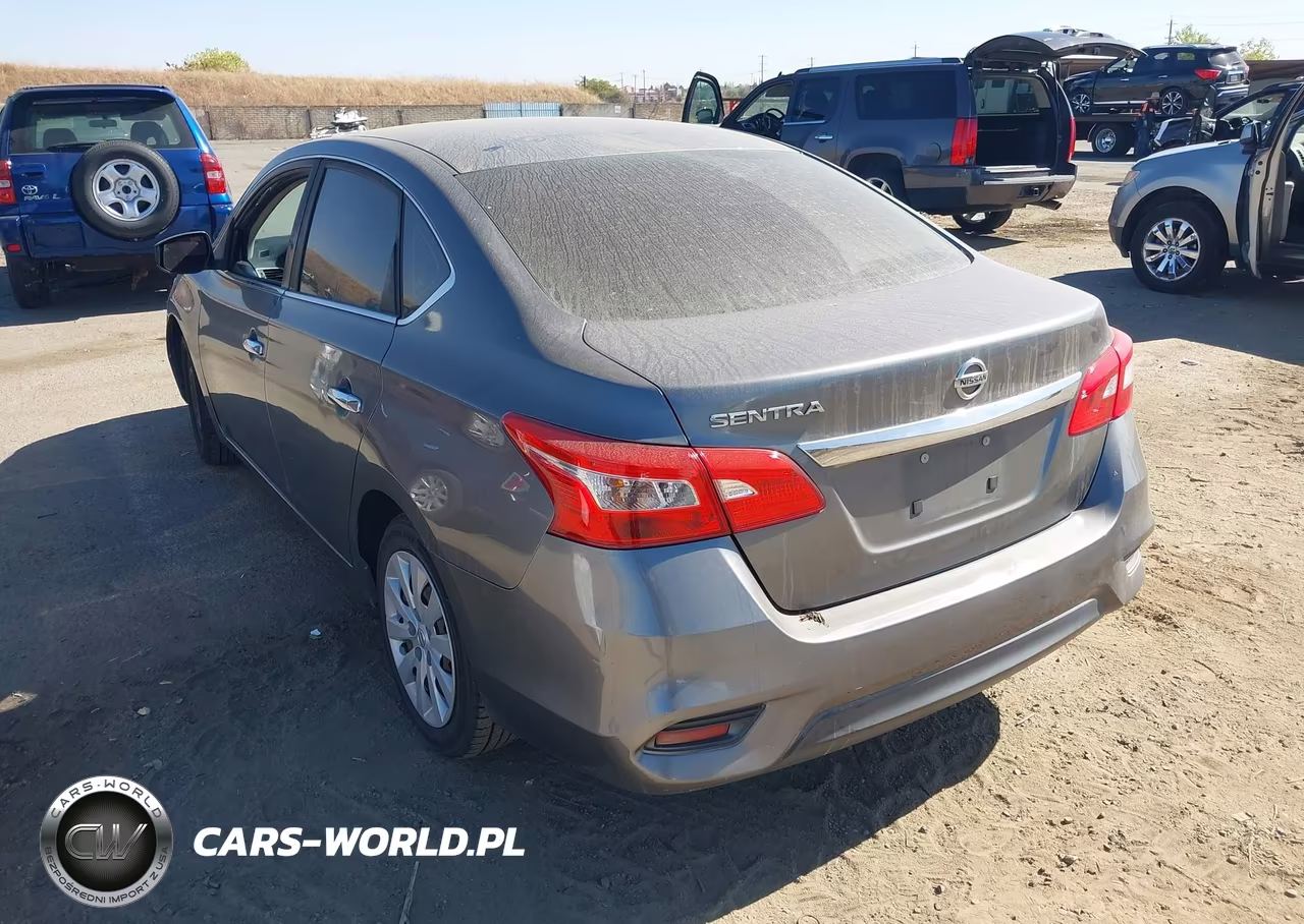 2018 Nissan Sentra S VIN:3N1AB7AP7JY263941 - 3