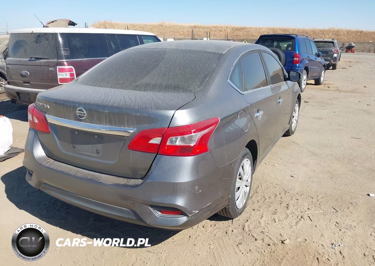 2018 Nissan Sentra S VIN:3N1AB7AP7JY263941 - 4