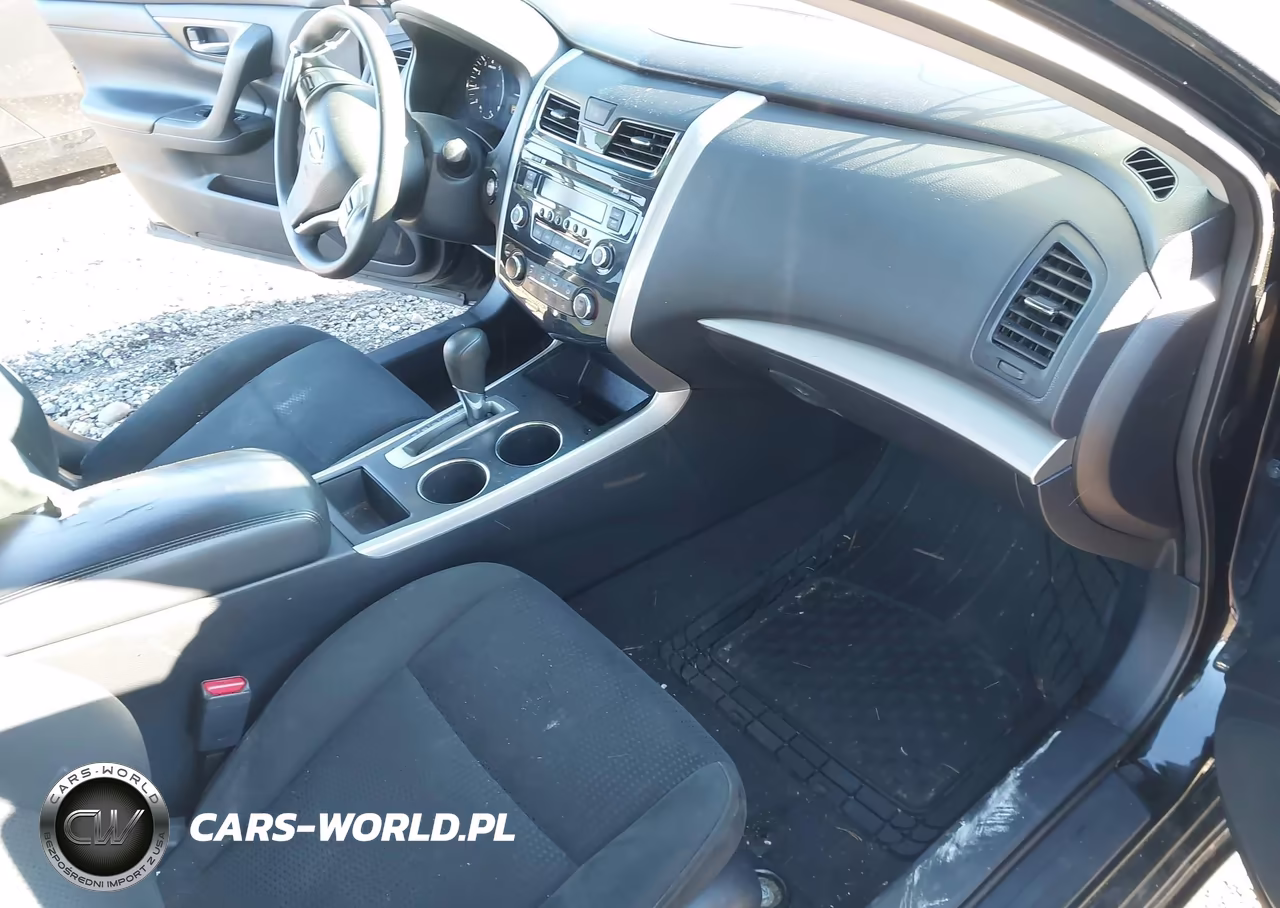 2015 Nissan Altima 2.5 S VIN:1N4AL3AP8FN887423 - 5