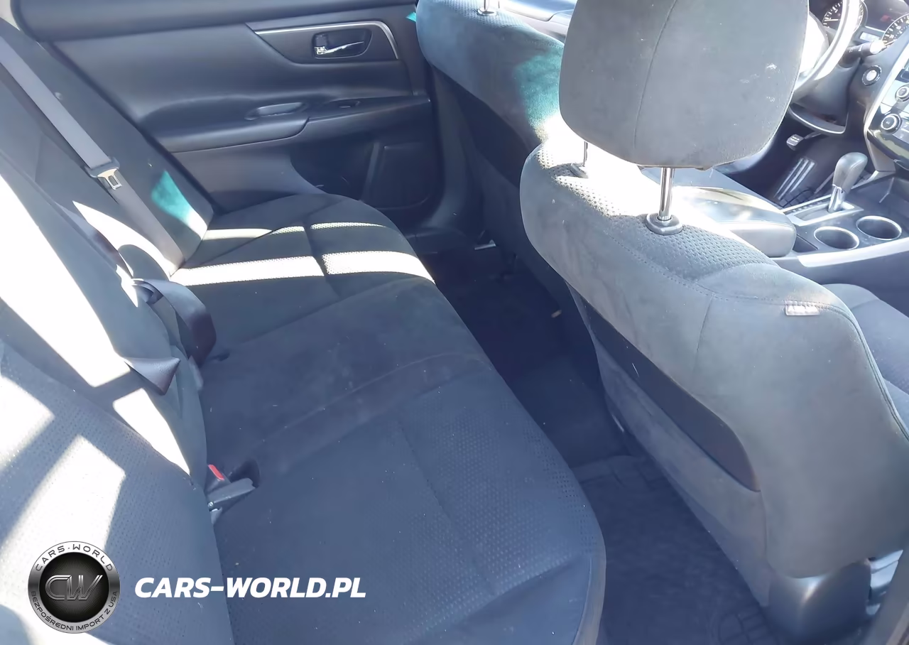 2015 Nissan Altima 2.5 S VIN:1N4AL3AP8FN887423 - 8