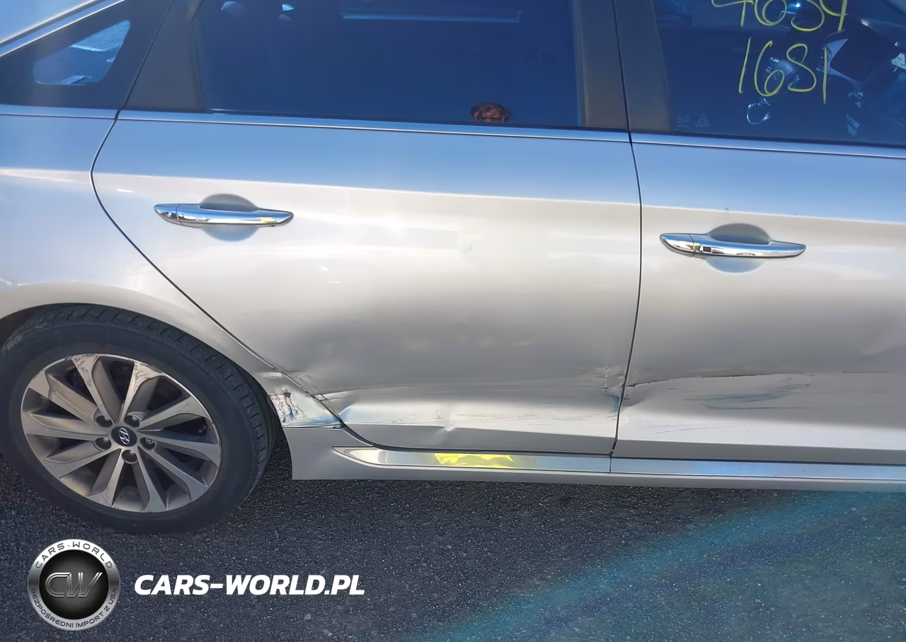 2015 Hyundai Sonata Sport VIN:5NPE34AF0FH202243 - 14