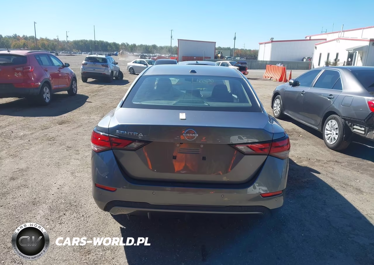 2025 Nissan Sentra Sv VIN:3N1AB8CV0SY303893 - 17